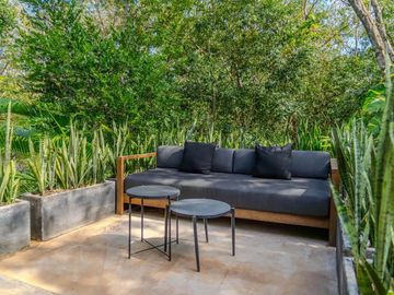 Villa de 3 Recámaras con Diseño Único en Tulum, al lado del hotel Holistika: Ubicación, Tranquilidad y Elegancia Moderna