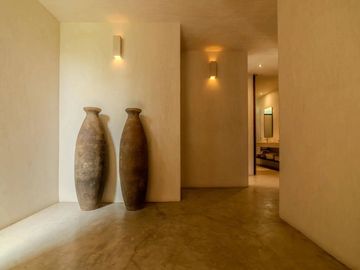 Villa de 3 Recámaras con Diseño Único en Tulum, al lado del hotel Holistika: Ubicación, Tranquilidad y Elegancia Moderna