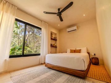 Villa de 3 Recámaras con Diseño Único en Tulum, al lado del hotel Holistika: Ubicación, Tranquilidad y Elegancia Moderna