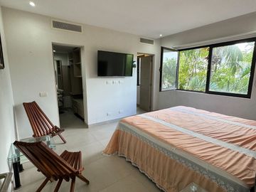 Departmento de 4 recámaras en Corasol a 5 min de la playa y Campo de Golf