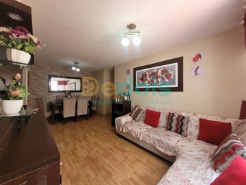 ¡REMATE DEPARTAMENTO + COCHERA 1ER. PISO EN CONDOMINIO DE CHORRILLOS!