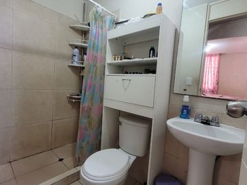 ¡REMATE DEPARTAMENTO + COCHERA 1ER. PISO EN CONDOMINIO DE CHORRILLOS!
