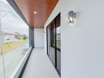 FOR SALE: Brandnew 4 Bedroom House and Lot in Princeton Heights Bacoor Cavite