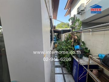2-storey detached house, 60 sq.w., Petchphailin Village 2, near Top Charoen Optical Shop, Soi Khubon 27, Intersection 28, Ram Intra Road, Khubon Road,