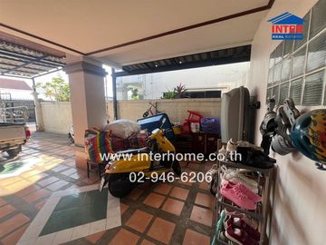 2-storey detached house, 60 sq.w., Petchphailin Village 2, near Top Charoen Optical Shop, Soi Khubon 27, Intersection 28, Ram Intra Road, Khubon Road,