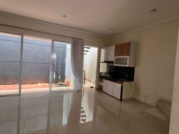 Sewa Tahunan di Discovery Lumina Bintaro Jaya