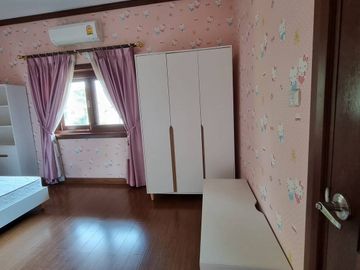 House for sale in The Esteem project in San Kamphaeng area with tenants, definitely not flooded