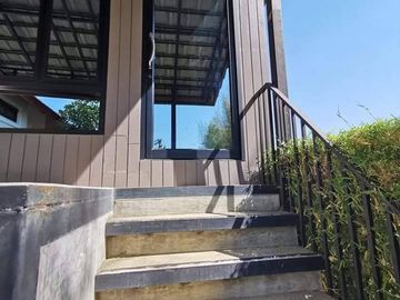 House for sale in The Esteem project in San Kamphaeng area with tenants, definitely not flooded