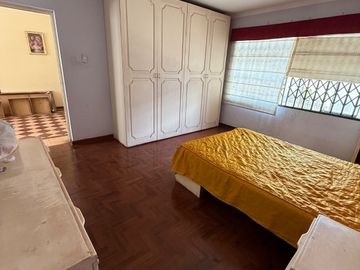 Vendo casa frente colegio Maristas Callao