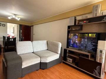 NUEVO INGRESO !! VENDO DEPA FRENTE A PARQUE EN SANTA CATALINA - LA VICTORIA LIM S.ISIDRO