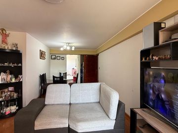 NUEVO INGRESO !! VENDO DEPA FRENTE A PARQUE EN SANTA CATALINA - LA VICTORIA LIM S.ISIDRO