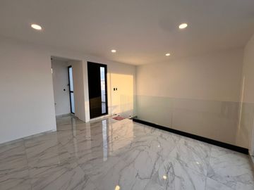 Casa en venta con 3 recamaras roof garden Cuautlancingo