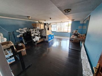 Venta Local Comercial de 2 Pisos Calle Cuevas Rancagua