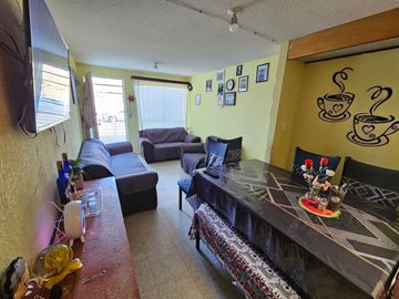 CASA EN VENTA EN LOS HEROES OZUMBILLA, TECAMAC