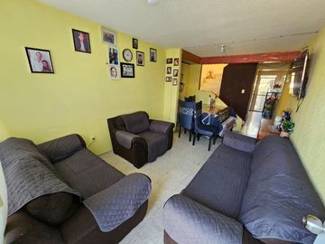 CASA EN VENTA EN LOS HEROES OZUMBILLA, TECAMAC