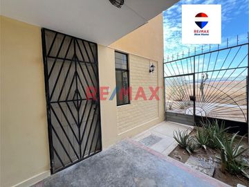 Departamento En Alquiler 1Er Piso En Enace Condominio Las Palmeras Edificio 10 Dpto 103 // ID: 1130326