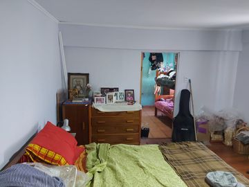 Casa en Avda Opción Comercial y habitacional, en terreno de 109 Mts. en Avda. San Martin con Avda. Manuel Antonio Matta, cercana a estación de metro