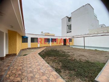 ID: 1121739 ¡Vive El Verano 2025 Al Máximo En Esta Espectacular Casa De Playa En Pulpos! 🌊