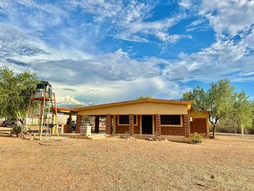 SE VENDE CASA EN REAL DEL ALAMITO