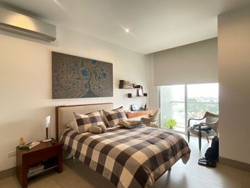 VENDO LUJOSO DEPARTAMENTO EN TENIS CLUB SAMBORONDON