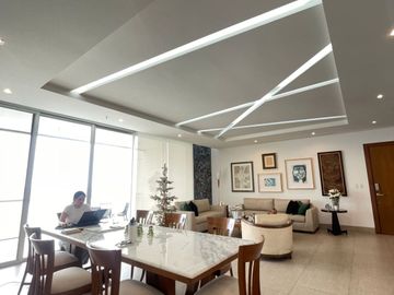VENDO LUJOSO DEPARTAMENTO EN TENIS CLUB SAMBORONDON