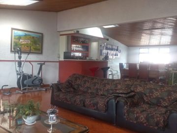 SE VENDE CASA BIEN UBICADA EN EL BARRIO SAN FERNANDO $760.000.000