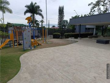 SE ALQUILA APARTAMENTO EN EL SECTOR CONDINA COD 6793350