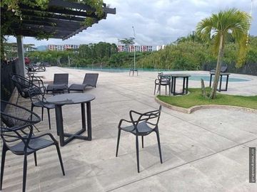 SE ALQUILA APARTAMENTO EN EL SECTOR CONDINA COD 6793350