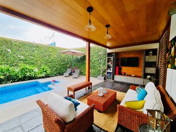 Bellisima casa a la venta, acabados A1 Sol de La Molina