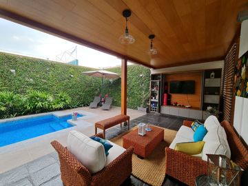 Bellisima casa a la venta, acabados A1 Sol de La Molina