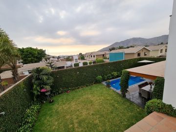 Bellisima casa a la venta, acabados A1 Sol de La Molina