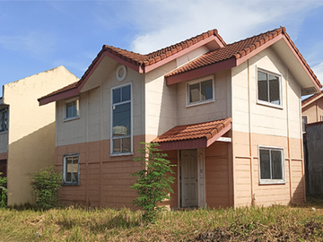 HOUSE FOR SALE IN DASMARINAS CITY CAVITE/ AVIDA RESIDENCES SANTA CATALINA PH3