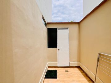 VENTA DE DPTO PRIMER PISO IDEAL PERSONAS MAYORES O CON NIÑOS