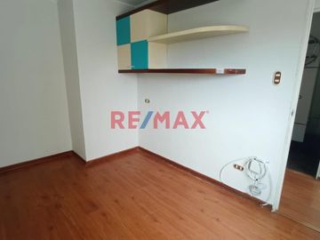 Alquilo Departamento Flat En Miraflores 106 M2 3 Dormitorios
