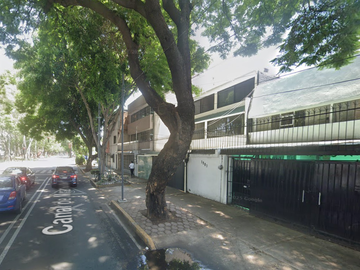 Hermosa  y amplia casa en Avenida canal de miramontes, por debajo de su valor comercial