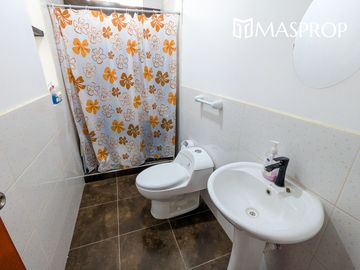 🏡 Casa en venta en Urbanización Los Álamos, Tacna – ¡Tu hogar soñado te espera! 🏡