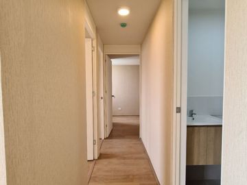 Venta de Departamento con Balcon, El Agustino, Av Los Nogales