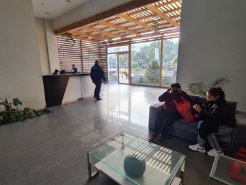 Venta de Departamento con Balcon, El Agustino, Av Los Nogales
