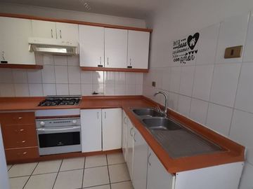 Los Arrayanes con Alberto Arenas, 3 dormitorios, 2 baños , 250 m2 terreno, 210 construídos