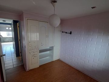 Los Arrayanes con Alberto Arenas, 3 dormitorios, 2 baños , 250 m2 terreno, 210 construídos