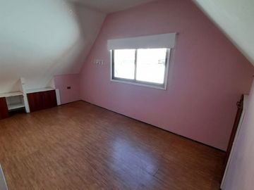 Los Arrayanes con Alberto Arenas, 3 dormitorios, 2 baños , 250 m2 terreno, 210 construídos