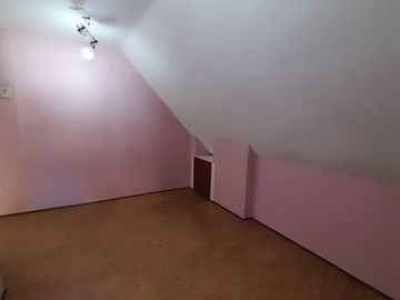Los Arrayanes con Alberto Arenas, 3 dormitorios, 2 baños , 250 m2 terreno, 210 construídos