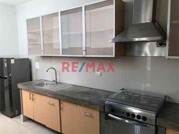 ¡¡ Excelente Oportunidad !! ¡¡ Alquiler De Bonito Departamento Flat De 160 M2. Listo Para Mudarte Muy Bien Ubicado En La Calle 30 De Zona Residencial