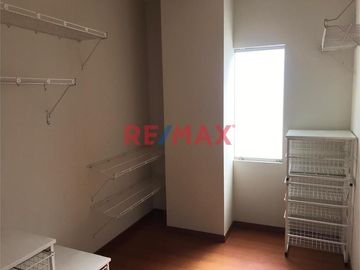 ¡¡ Excelente Oportunidad !! ¡¡ Alquiler De Bonito Departamento Flat De 160 M2. Listo Para Mudarte Muy Bien Ubicado En La Calle 30 De Zona Residencial