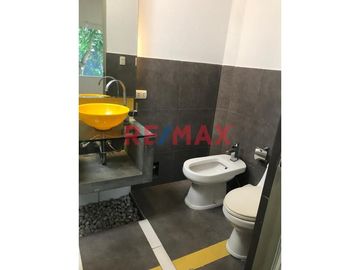 ¡¡ Excelente Oportunidad !! ¡¡ Alquiler De Bonito Departamento Flat De 160 M2. Listo Para Mudarte Muy Bien Ubicado En La Calle 30 De Zona Residencial