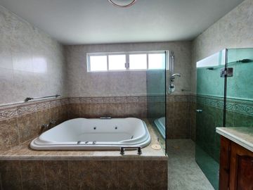 Hermosa casa en venta en Animas
