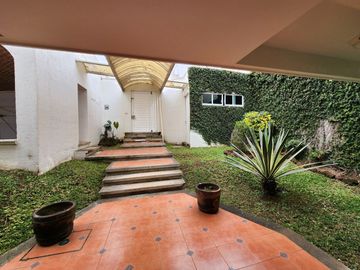 Hermosa casa en venta en Animas