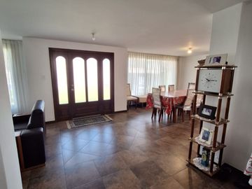 CASA - POMASQUI (La Pampa 5)