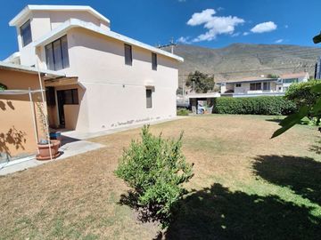 CASA - POMASQUI (La Pampa 5)