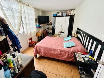AMPLIO DEPARTAMENTO  DUPLEX EN SURCO